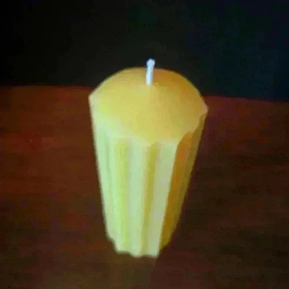 Beeswax  Starburst Pillar Candle - Picture 2 of 4